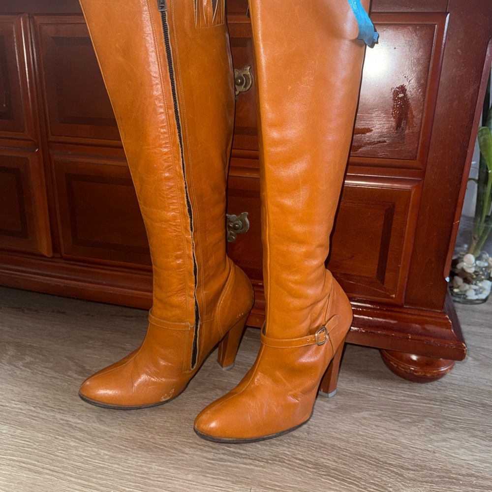 Elegant Tan Knee-High Boots